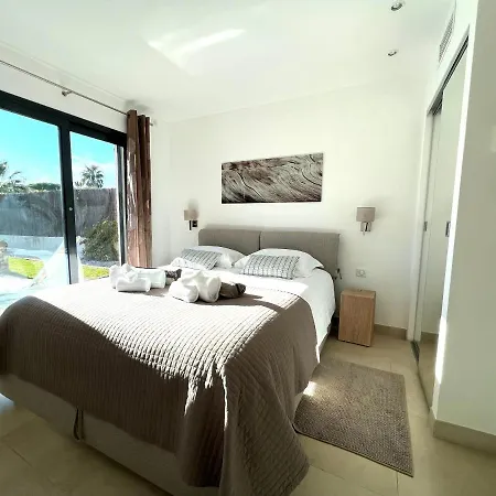 Capleouna-villa La